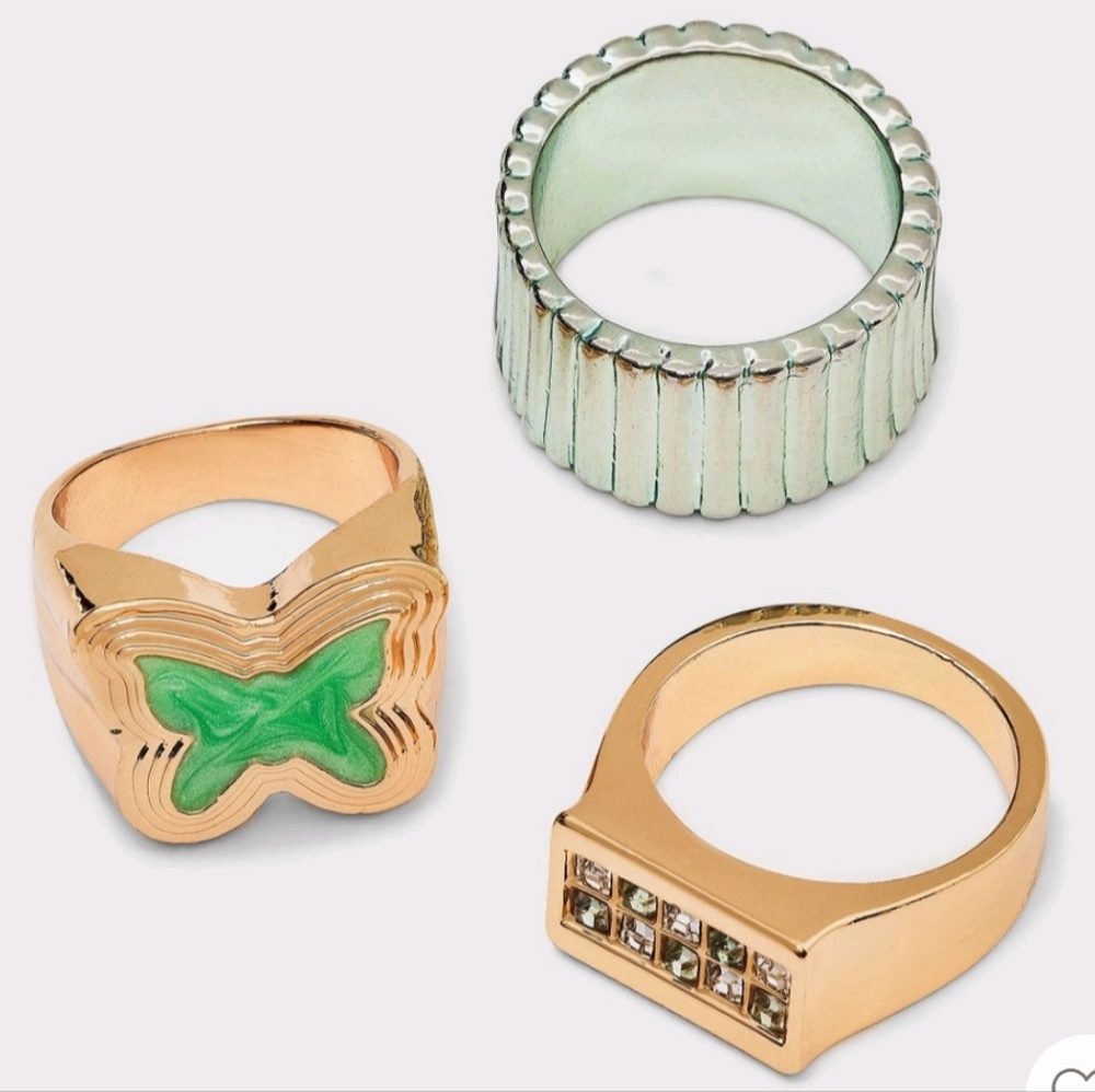 🎯nwt target Wild fable butterfly signet stone and ridge ring set